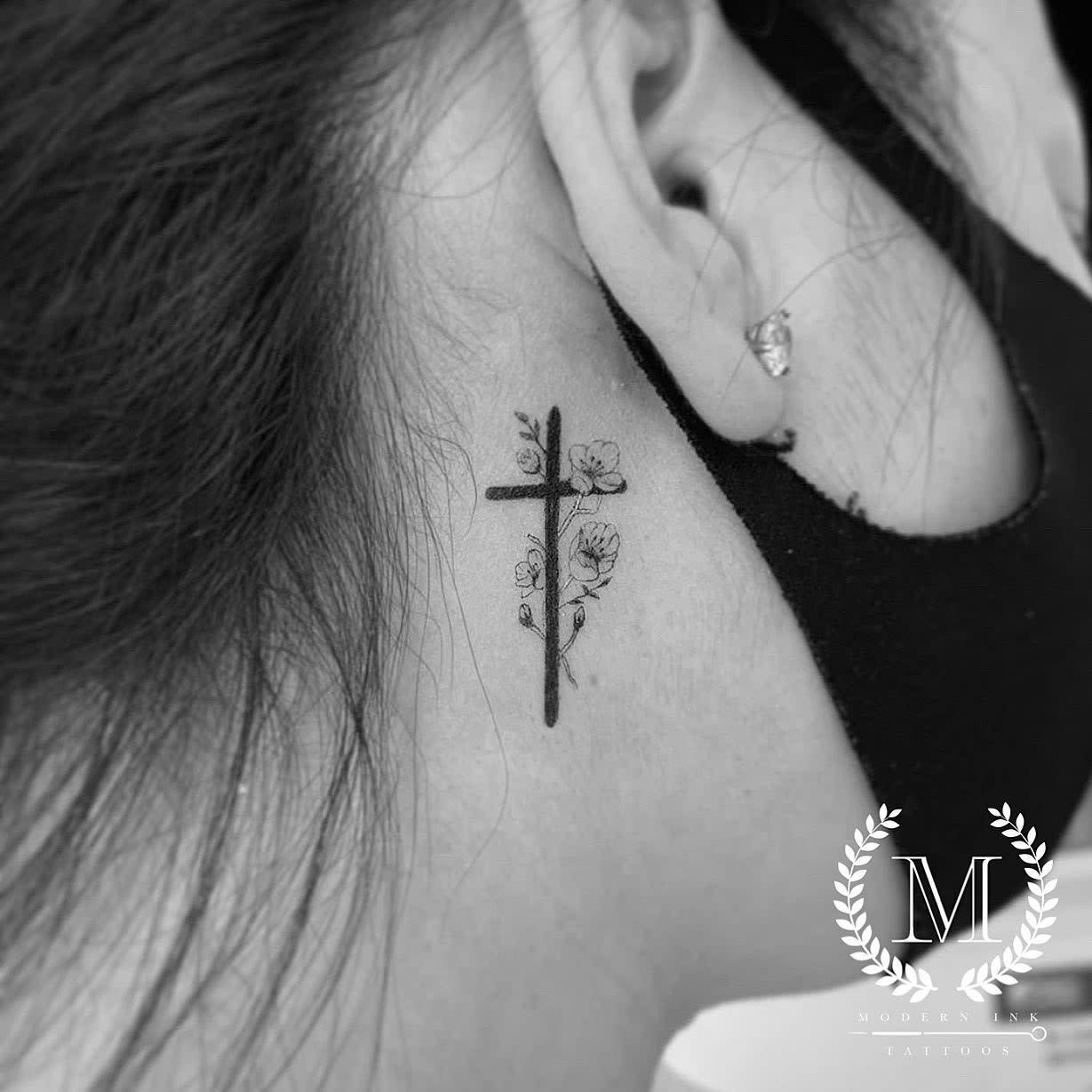 24 Behind The Ear Tattoo Ideas That Are Perfectly Dainty