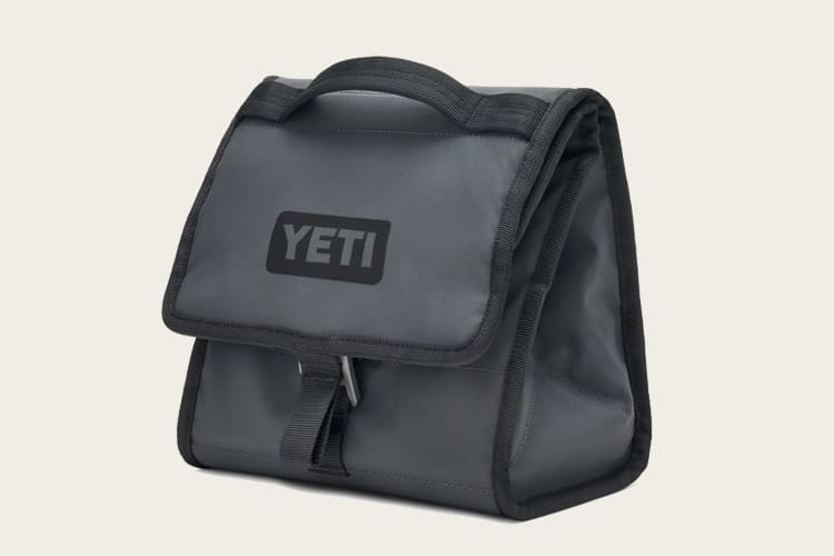 9 Best Lunch Boxes Bags For Men Territory Supply