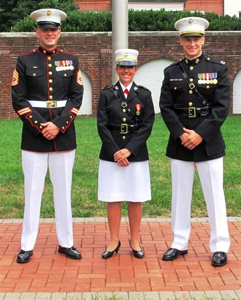 Arlington Texas Marine Recognized For Superior Achievement In Recruiting