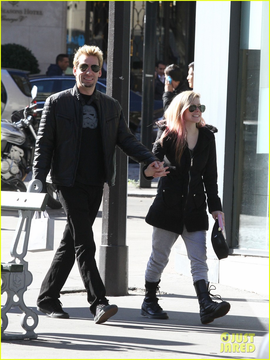 Avril Lavigne Chad Kroeger From Celebs Who Married In France E News