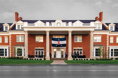 Beta Theta Pi Fraternity Housing