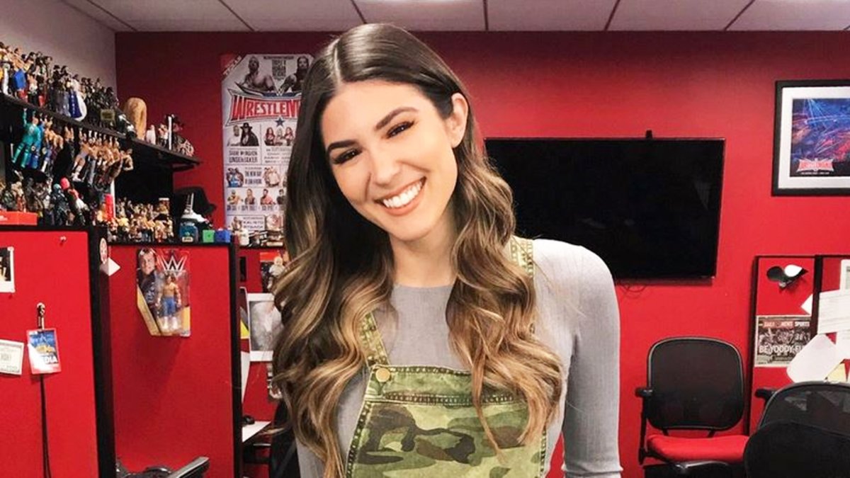 Cathy Kelley Teases Wwe Return