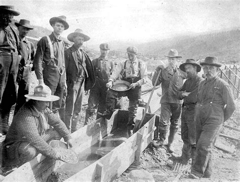 Klondike Gold Rush Pictures Gold Rush Discovery