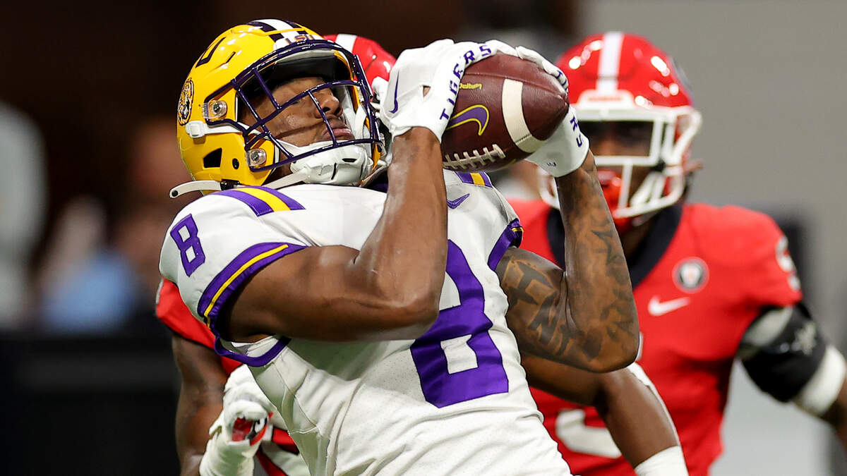 November 11 2023 Lsu Wide Receiver Malik Nabers 8 Flexes After A