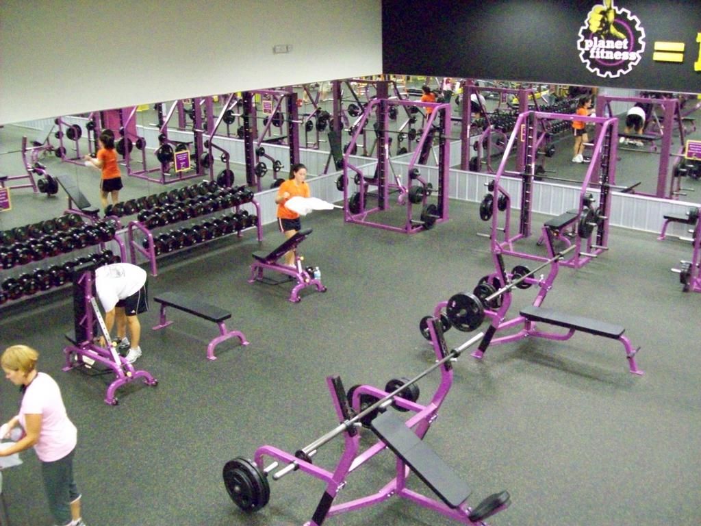 Planet Fitness Updated July 2024 20 Photos 22 Reviews 3764