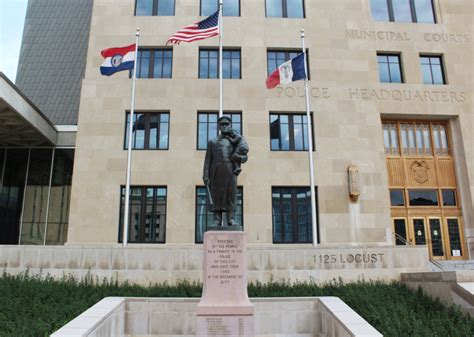 Police Monument Ii University Of Kansas Edwards Campus Kcmo