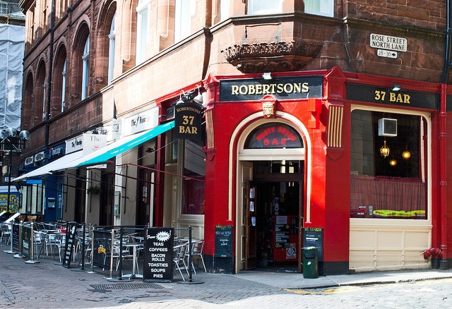 Robertsons Thirty Seven Bar Rose Street Edinburgh