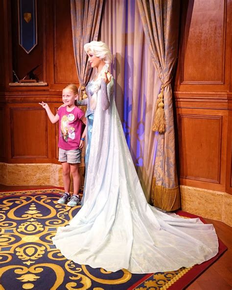 The Best Ways To Meet Anna And Elsa At Walt Disney World