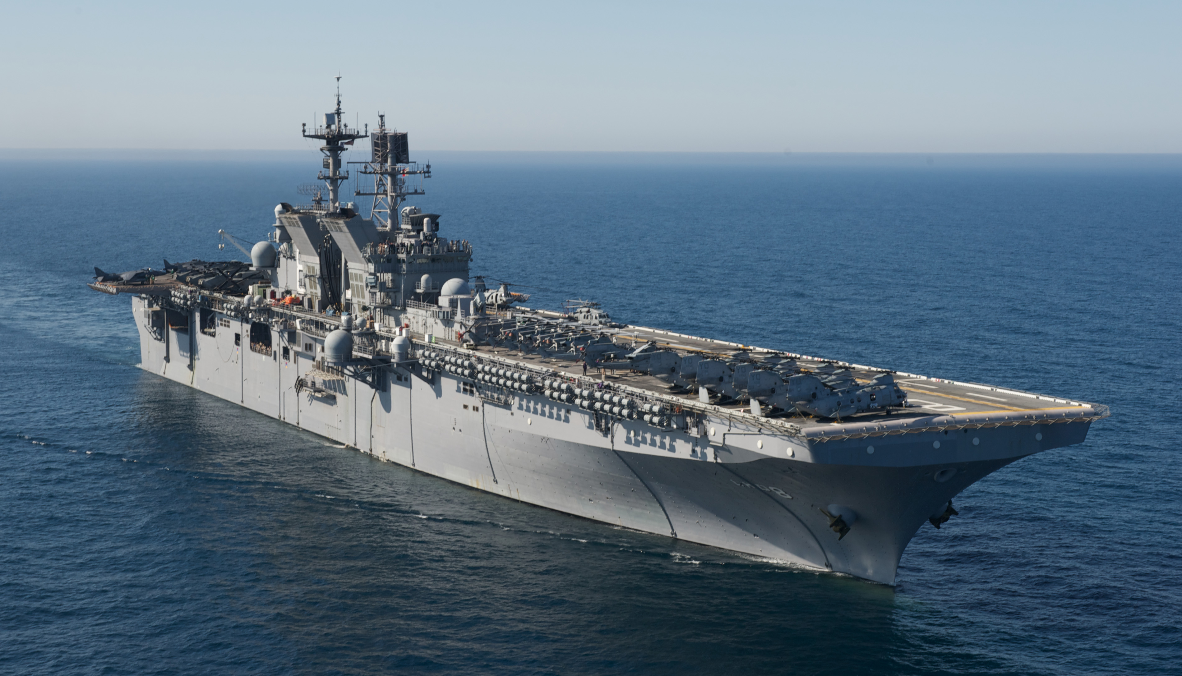 Uss Makin Island Arrives In Singapore For Port Visit U S Indo